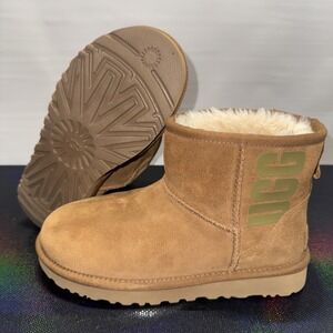 UGG Boots Women's Size 6 Chestnut Classic Mini Rubber Logo